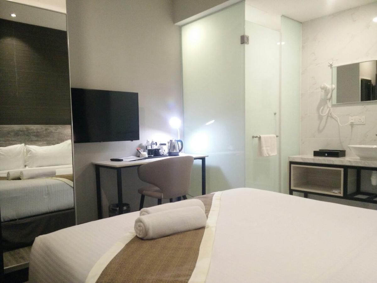 The Leverage Business Hotel