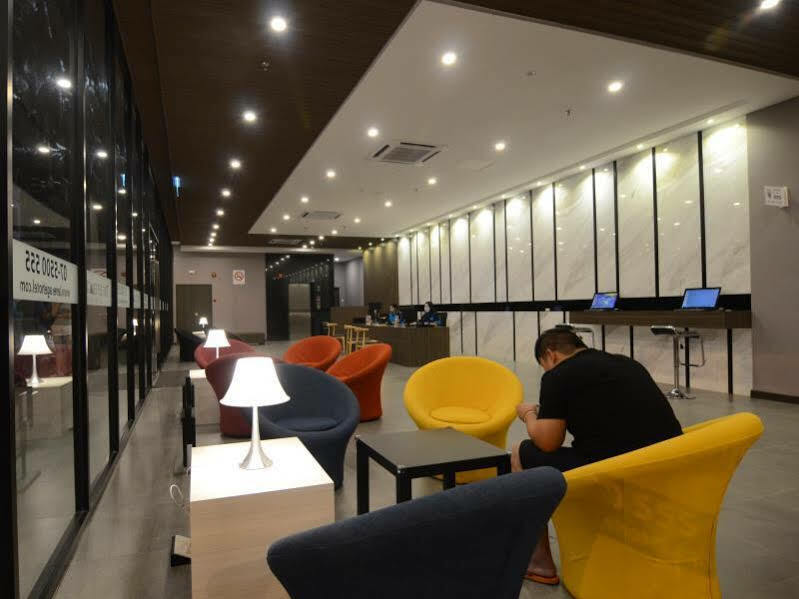 Hotel The Leverage Business